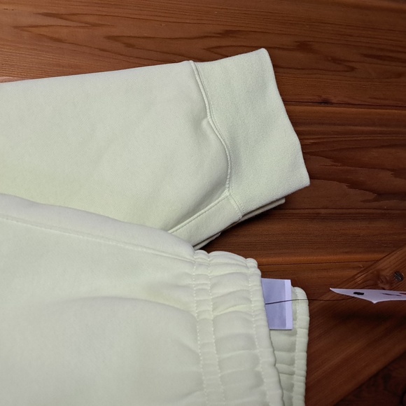 🛍Nike men's sweatpants S waist flat 14" inseam 28" fleese lined for winter - Picture 3 of 7